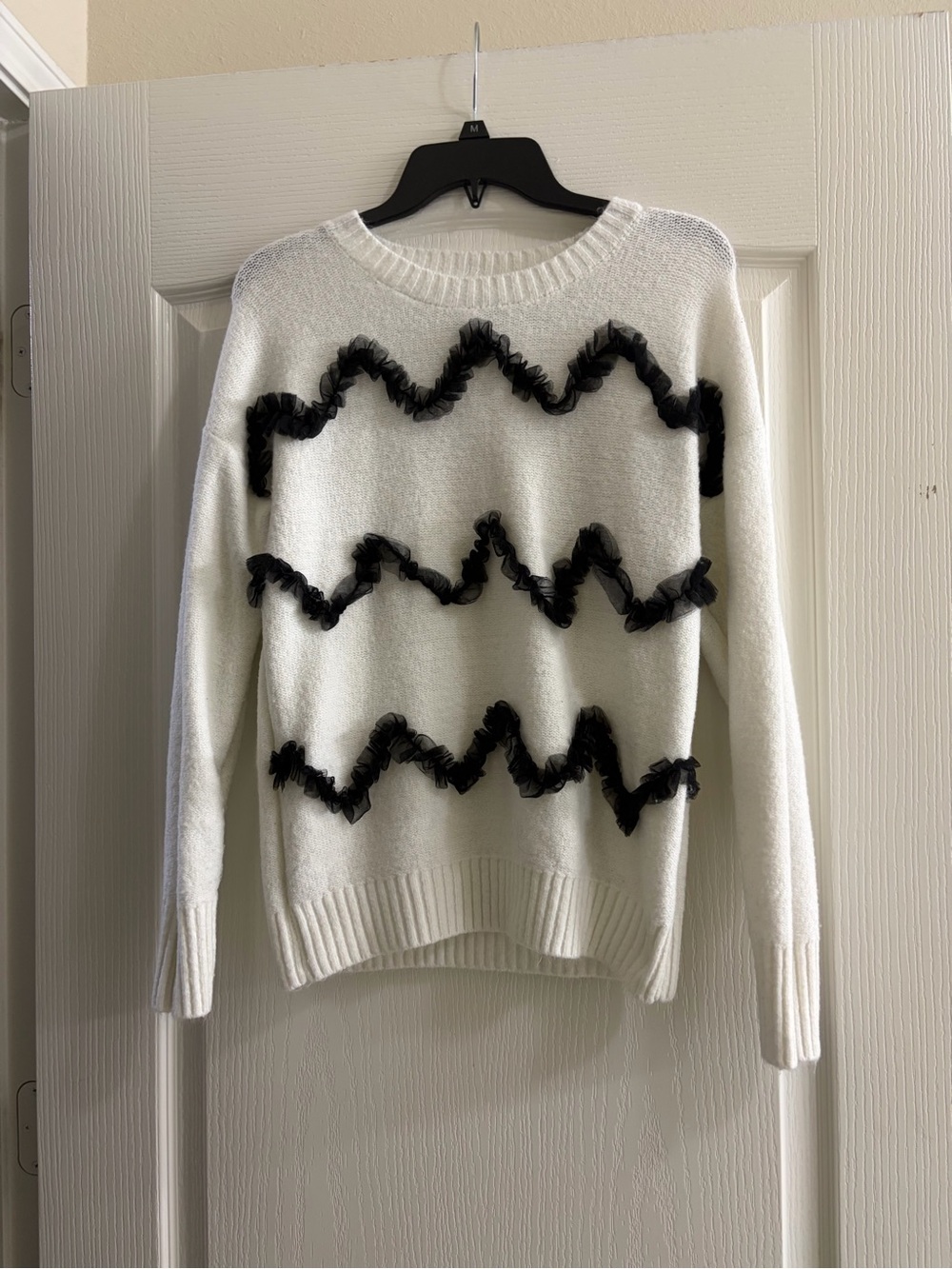 White Knit Sweater with Black Tulle Ruffle Detail Long Sleeve Size Medium